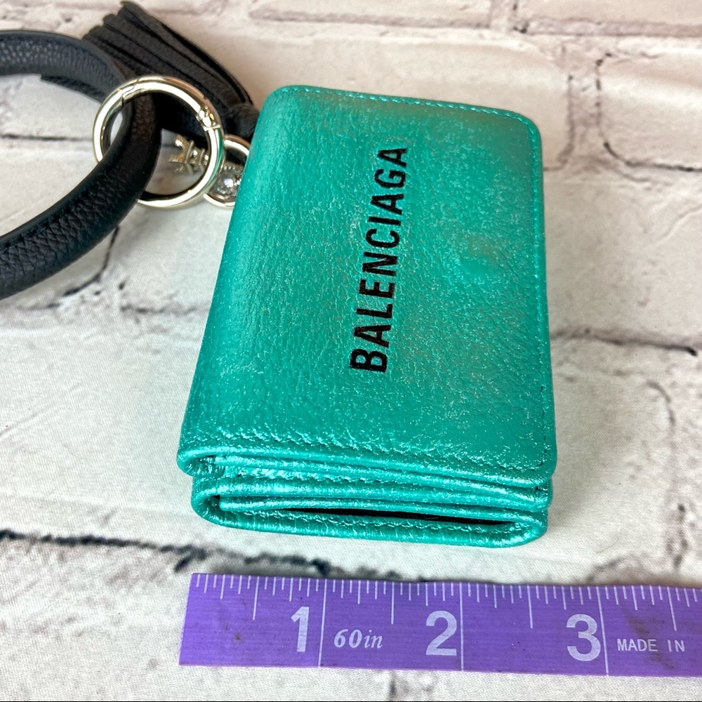 Balenciaga compact Wallet or wristlet in pearlescent green w/ bracelet keychain - Picture 15 of 16